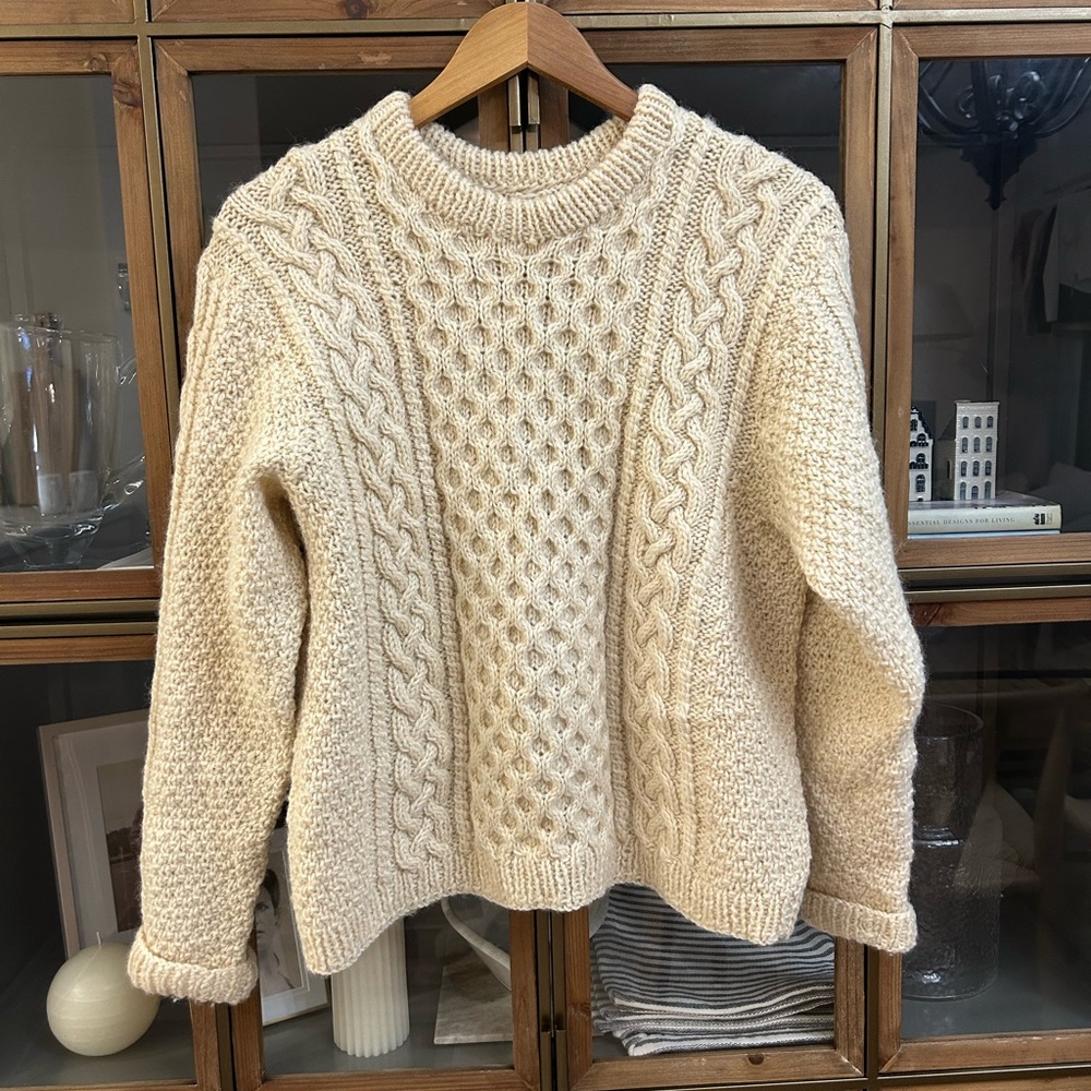 Hand Knitted 100% Wool Cable Knit Sweater - Picture 2 of 10